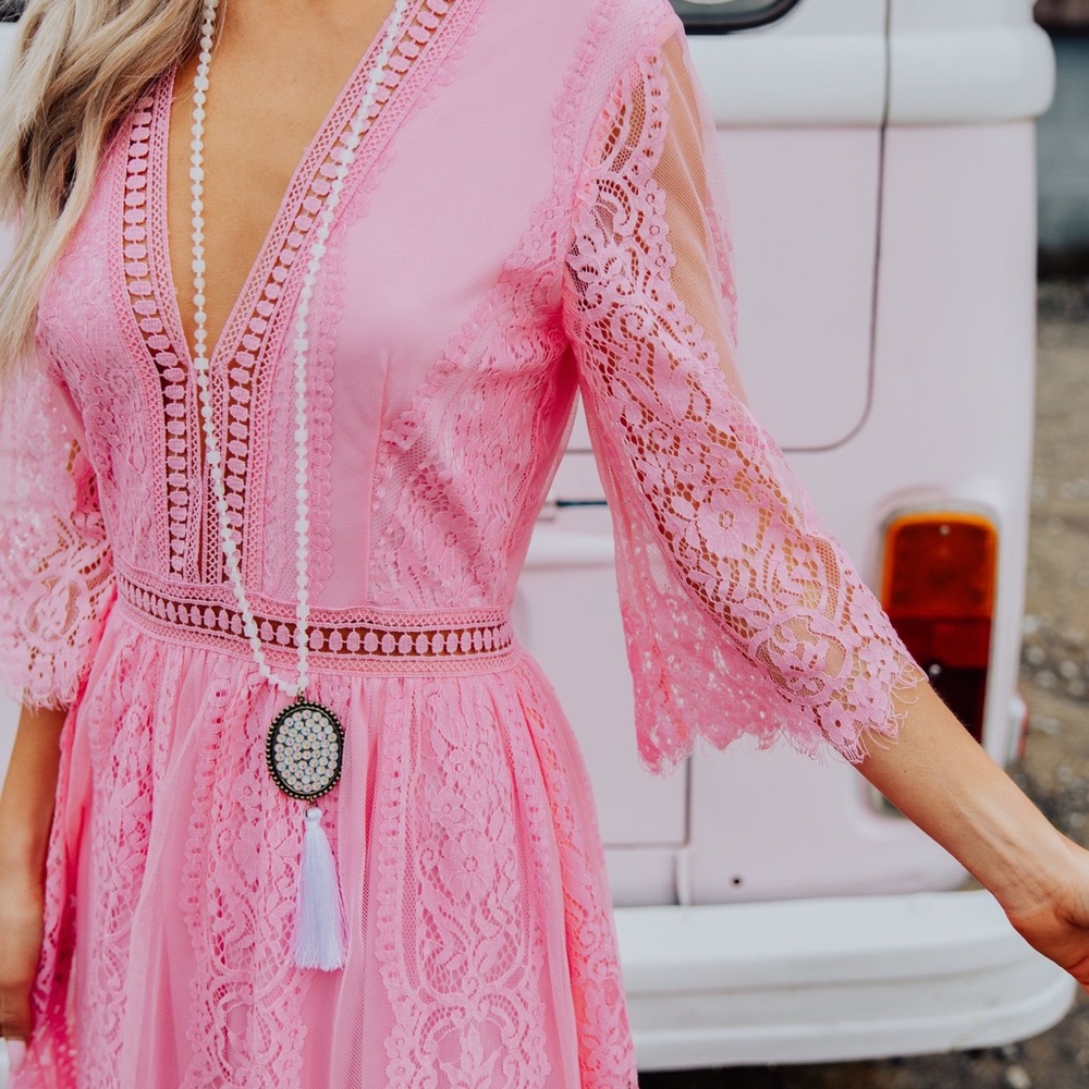 Gorgeous Boho Lace Detailed Dress - Picture 2 of 8